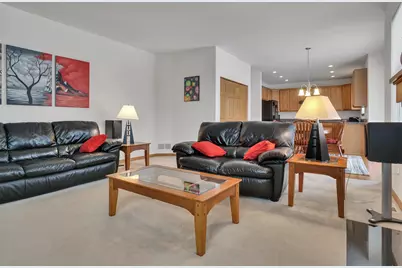 2368  Kiowa Dr, Grafton, WI 53024 - Photo 13