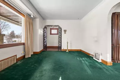 2214 S 80th St, West Allis, WI 53219 - Photo 5