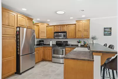 607 S 2nd St, Cedar Grove, WI 53013 - Photo 7