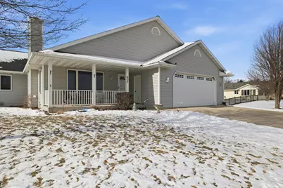 607 S 2nd St, Cedar Grove, WI 53013 - Photo 1