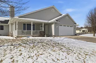 607 S 2nd St, Cedar Grove, WI 53013 - Photo 1