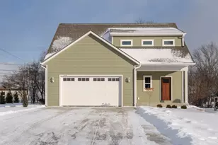 1414 S 166th St, New Berlin, WI 53151 - Photo 1