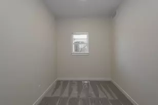 1414 S 166th St, New Berlin, WI 53151 - Photo 23