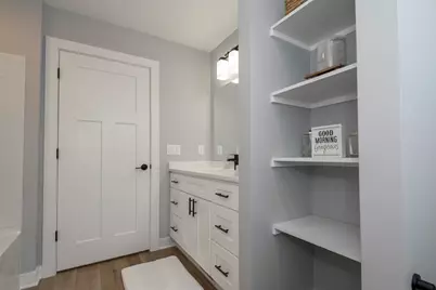 1414 S 166th St, New Berlin, WI 53151 - Photo 19