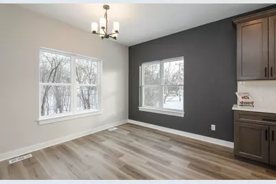 1414 S 166th St, New Berlin, WI 53151 - Photo 9