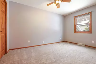 3606  Deerfield Pl, La Crosse, WI 54601 - Photo 15