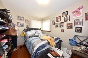 8221 W Villard St, Milwaukee, WI 53218 - Photo 13