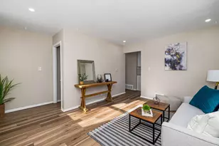 3526 W Glendale Ave, Milwaukee, WI 53209 - Photo 3