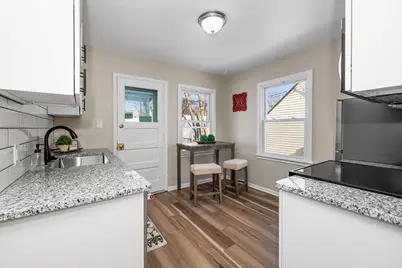 3526 W Glendale Ave, Milwaukee, WI 53209 - Photo 5