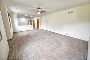 4707 W Jenna Ct, Franklin, WI 53132 - Photo 25