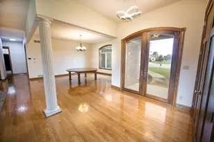 4707 W Jenna Ct, Franklin, WI 53132 - Photo 5