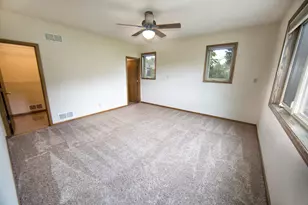 4707 W Jenna Ct, Franklin, WI 53132 - Photo 17