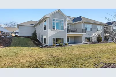 7916 E Stone Ridge Dr, Lannon, WI 53046 - Photo 29