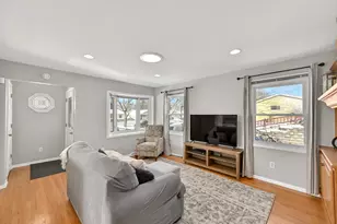 3436 S 93rd St, Milwaukee, WI 53227 - Photo 5