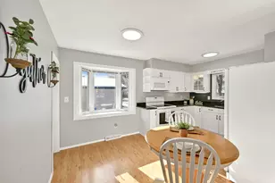 3436 S 93rd St, Milwaukee, WI 53227 - Photo 7