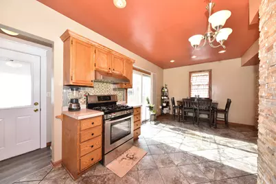 537  Elizabeth St, Waukesha, WI 53186 - Photo 13