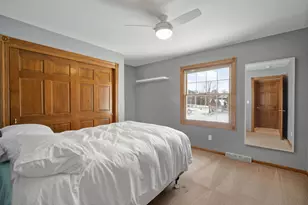 8605 S River Terrace Dr, Franklin, WI 53132 - Photo 29