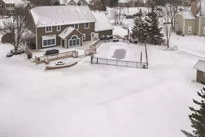 8605 S River Terrace Dr, Franklin, WI 53132 - Photo 37