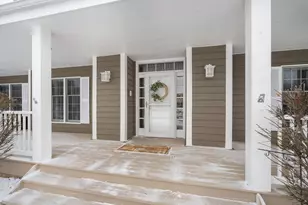 8605 S River Terrace Dr, Franklin, WI 53132 - Photo 5