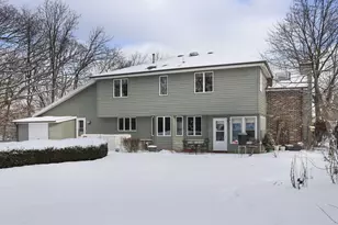 433 Robins Run, Burlington, WI 53105 - Photo 33