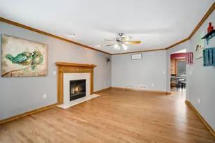 W127S9686 Scott Krause Dr, Muskego, WI 53150 - Photo 5