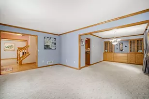 W127S9686 Scott Krause Dr, Muskego, WI 53150 - Photo 11