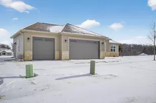 339 York St, Racine, WI 53182 - Photo 19