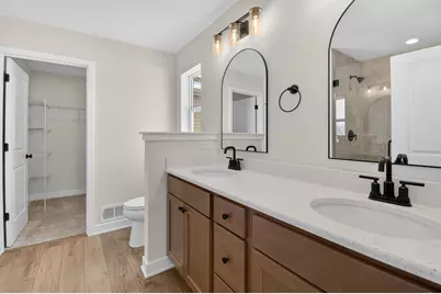 339  York St #Lt66, Racine, WI 53182 - Photo 7