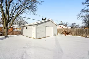 7108 Pershing Blvd, Kenosha, WI 53142 - Photo 31