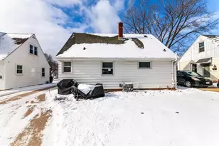 1006 S 109th St, West Allis, WI 53214 - Photo 25