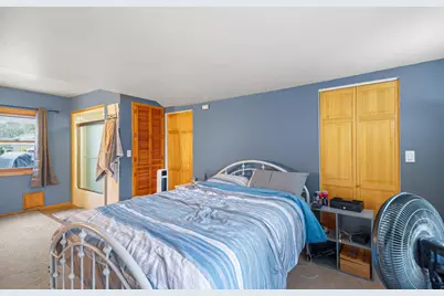 1139  White Rock Ave, Waukesha, WI 53186 - Photo 17