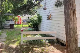 742 Sheridan Springs Rd, Lake Geneva, WI 53147 - Photo 23