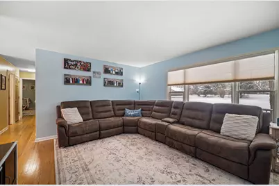 N50W14420  Fairmount Ave, Menomonee Falls, WI 53051 - Photo 9