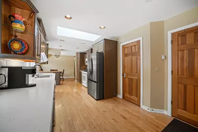 N50W14420  Fairmount Ave, Menomonee Falls, WI 53051 - Photo 13