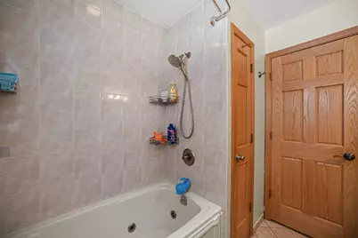 N50W14420  Fairmount Ave, Menomonee Falls, WI 53051 - Photo 27