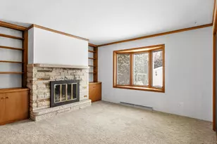 2136 Richmond Ave, Manitowoc, WI 54220 - Photo 25