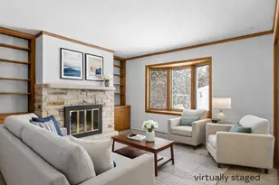 2136 Richmond Ave, Manitowoc, WI 54220 - Photo 7