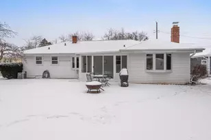 2136 Richmond Ave, Manitowoc, WI 54220 - Photo 19