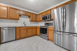 4301 Taylor Harbor -, Racine, WI 53403 - Photo 7