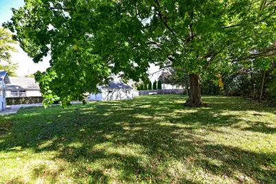 515  Herman St, Delavan, WI 53115 - Photo 23