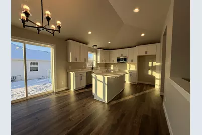 11  Wisteria Cor, Fond du Lac, WI 54935 - Photo 3