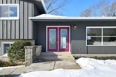 5135 S Menard Dr, New Berlin, WI 53151 - Photo 3