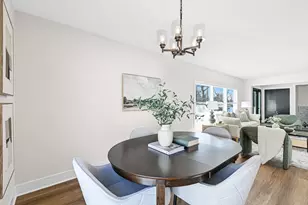 5135 S Menard Dr, New Berlin, WI 53151 - Photo 11