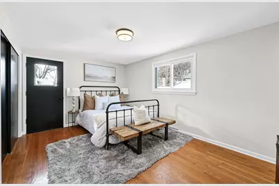 5135 S Menard Dr, New Berlin, WI 53151 - Photo 25