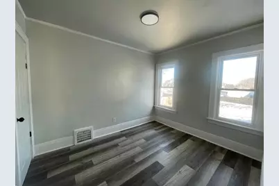 5327 W Wright St, Milwaukee, WI 53210 - Photo 13