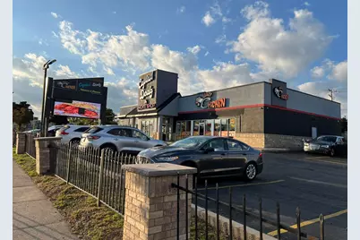 7822 W Capitol Dr #1, Milwaukee, WI 53222 - Photo 5