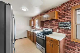 622 Smith St, Plymouth, WI 53073 - Photo 5