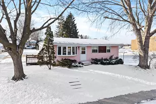 622 Smith St, Plymouth, WI 53073 - Photo 25