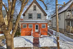 1238 N 33rd St, Milwaukee, WI 53208 - Photo 1