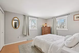 293 Meadowside Ct, Pewaukee, WI 53072 - Photo 21